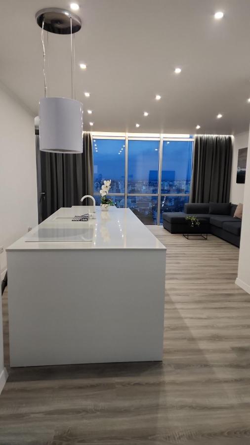 Durres City Apartment, City Center & Close To The Beach Exterior photo