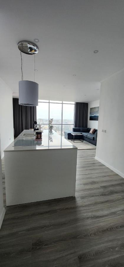 Durres City Apartment, City Center & Close To The Beach Exterior photo